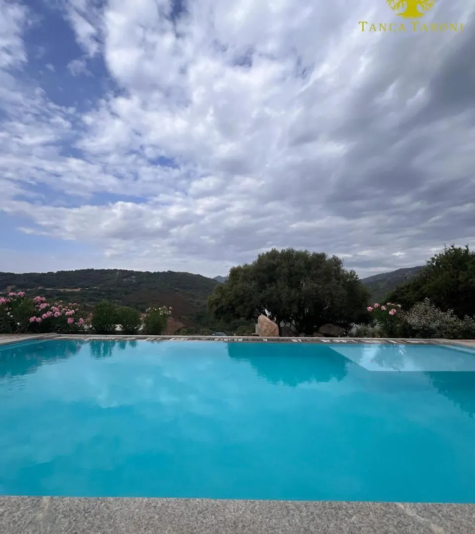 Agriturismo Bed And Breakfast Tanca Taroni Telti
